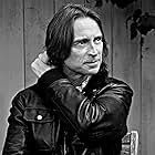 Robert Carlyle