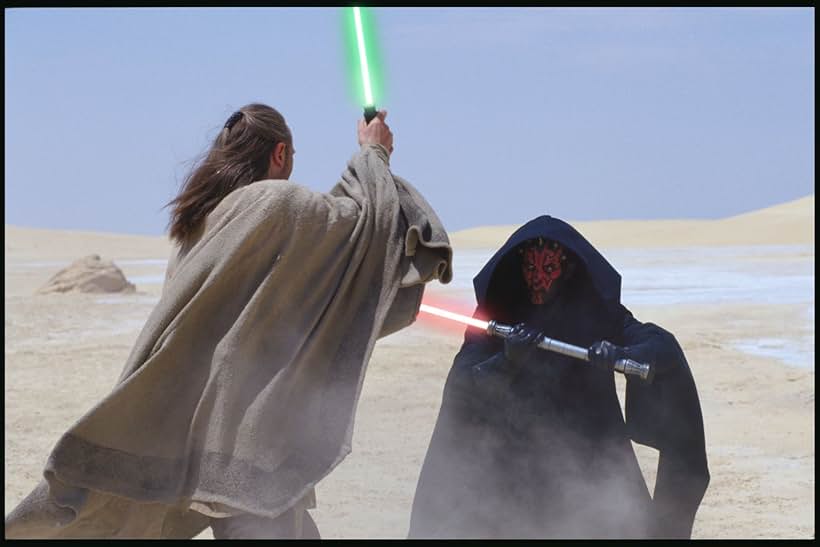 Liam Neeson, Ray Park, and Peter Serafinowicz in Star Wars: Episode I - The Phantom Menace (1999)