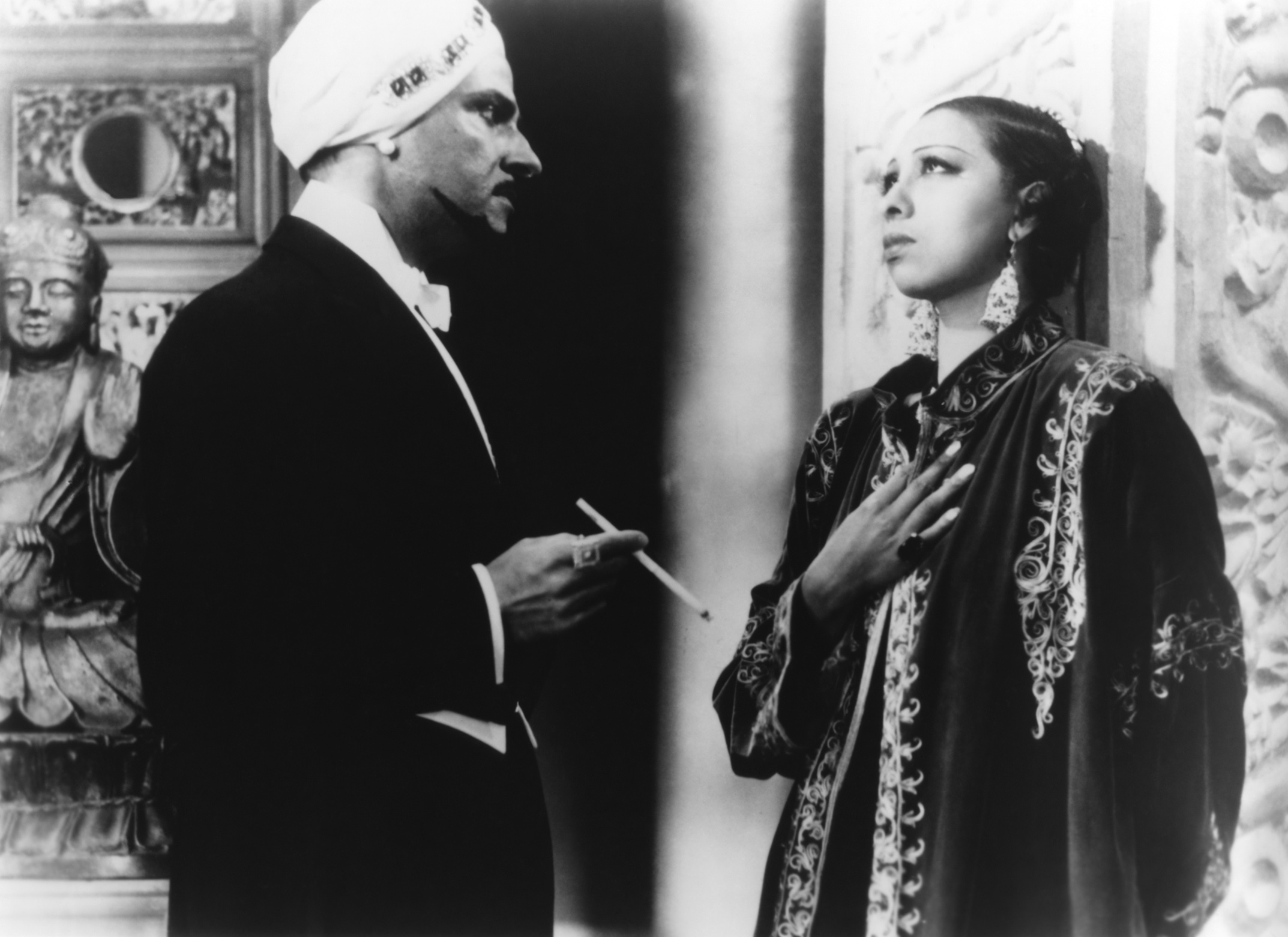 Josephine Baker and Jean Galland in Princesse Tam-Tam (1935)