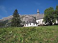 Kirche St. Leonhard mit Pfarrhof in Seewiesen