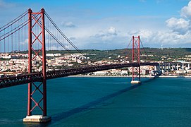 Pont du 25 d' avri