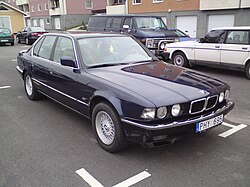 BMW 7-Series E32