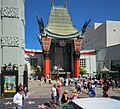 Grauman’s Chinese Theatre on yksi Hollywoodin kuuluisimmista elokuvateattereista.