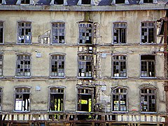 Le moulin de Bar en ruine.