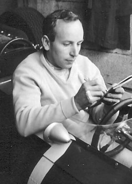 John Surtees in zijn Ferrari tijdens de Britse Grand Prix van 1964